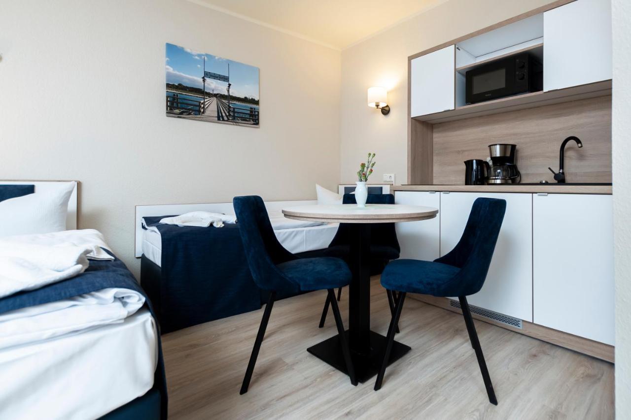 Aparthotel Stralsund Studios Und Apartments Екстериор снимка