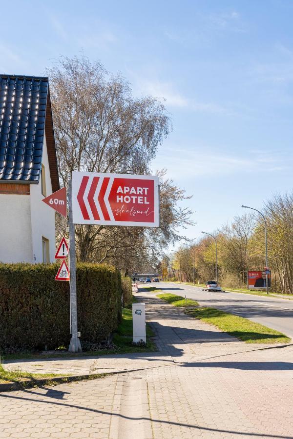 Aparthotel Stralsund Studios Und Apartments Екстериор снимка