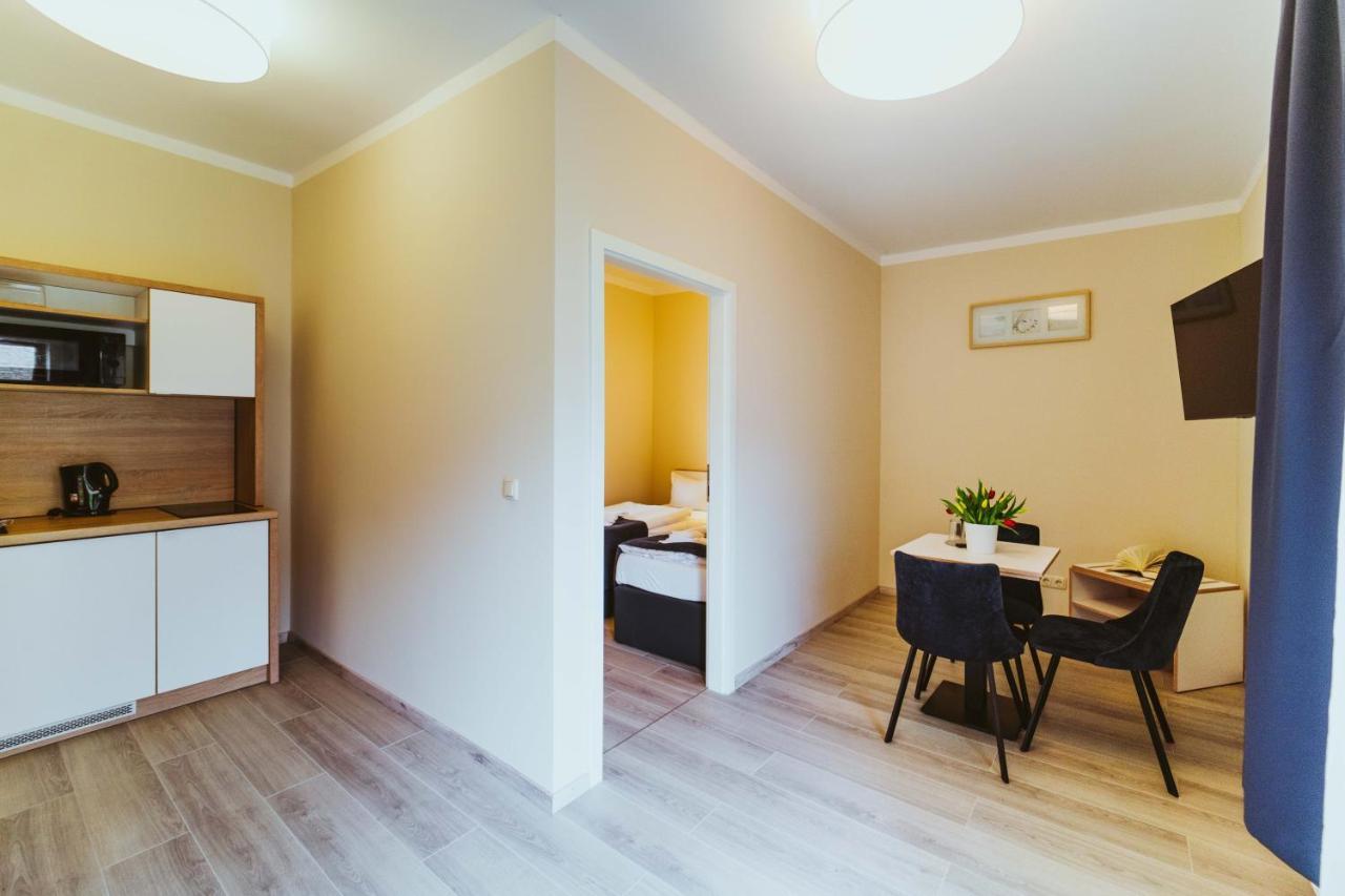 Aparthotel Stralsund Studios Und Apartments Екстериор снимка