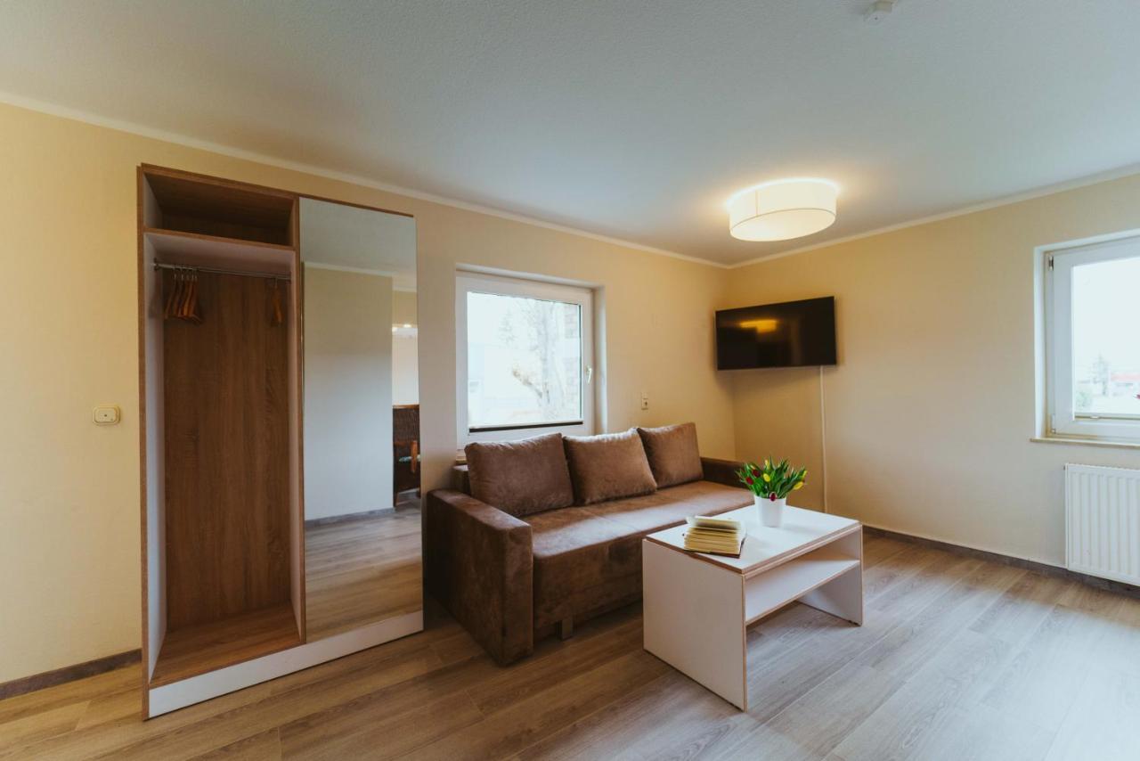 Aparthotel Stralsund Studios Und Apartments Екстериор снимка