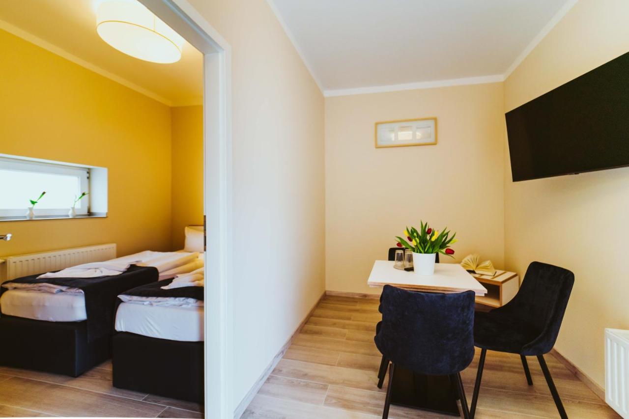 Aparthotel Stralsund Studios Und Apartments Екстериор снимка