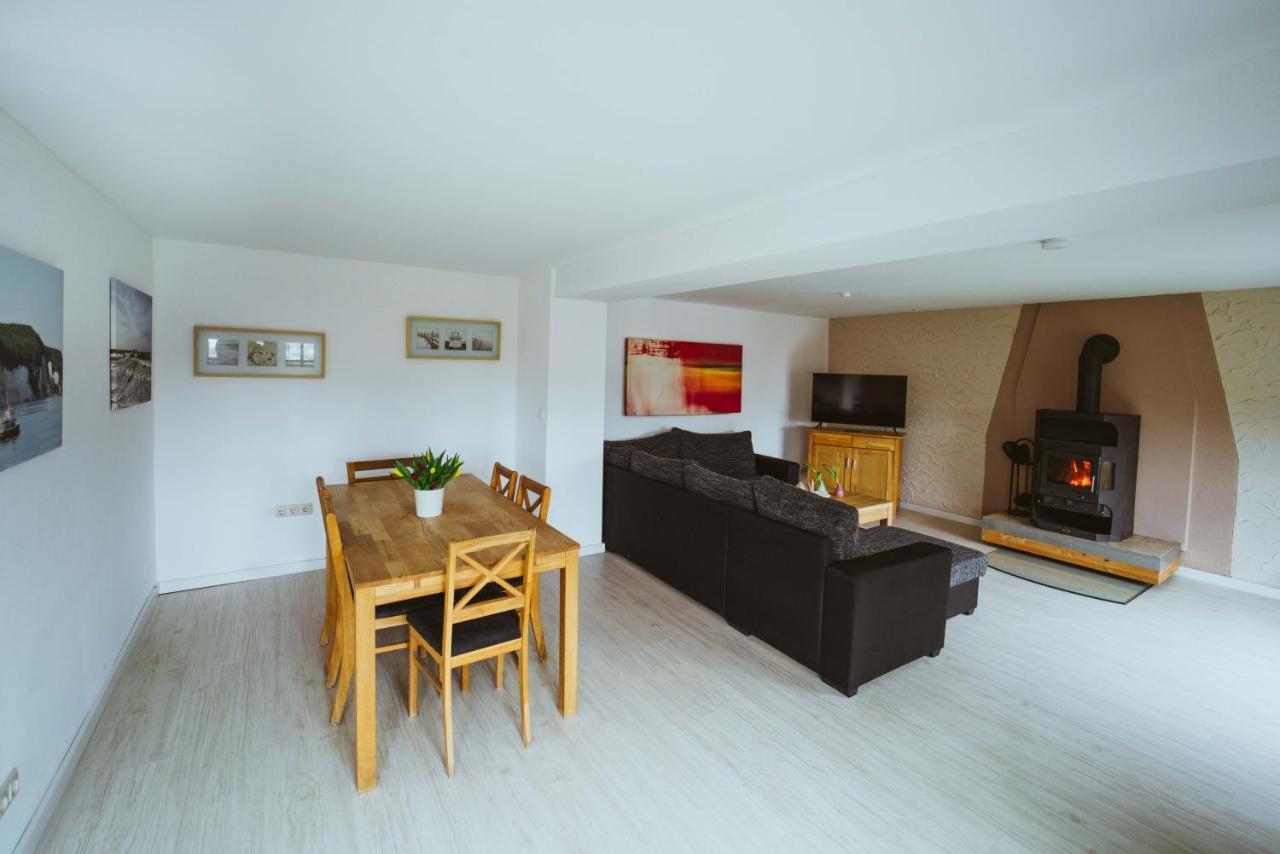 Aparthotel Stralsund Studios Und Apartments Екстериор снимка
