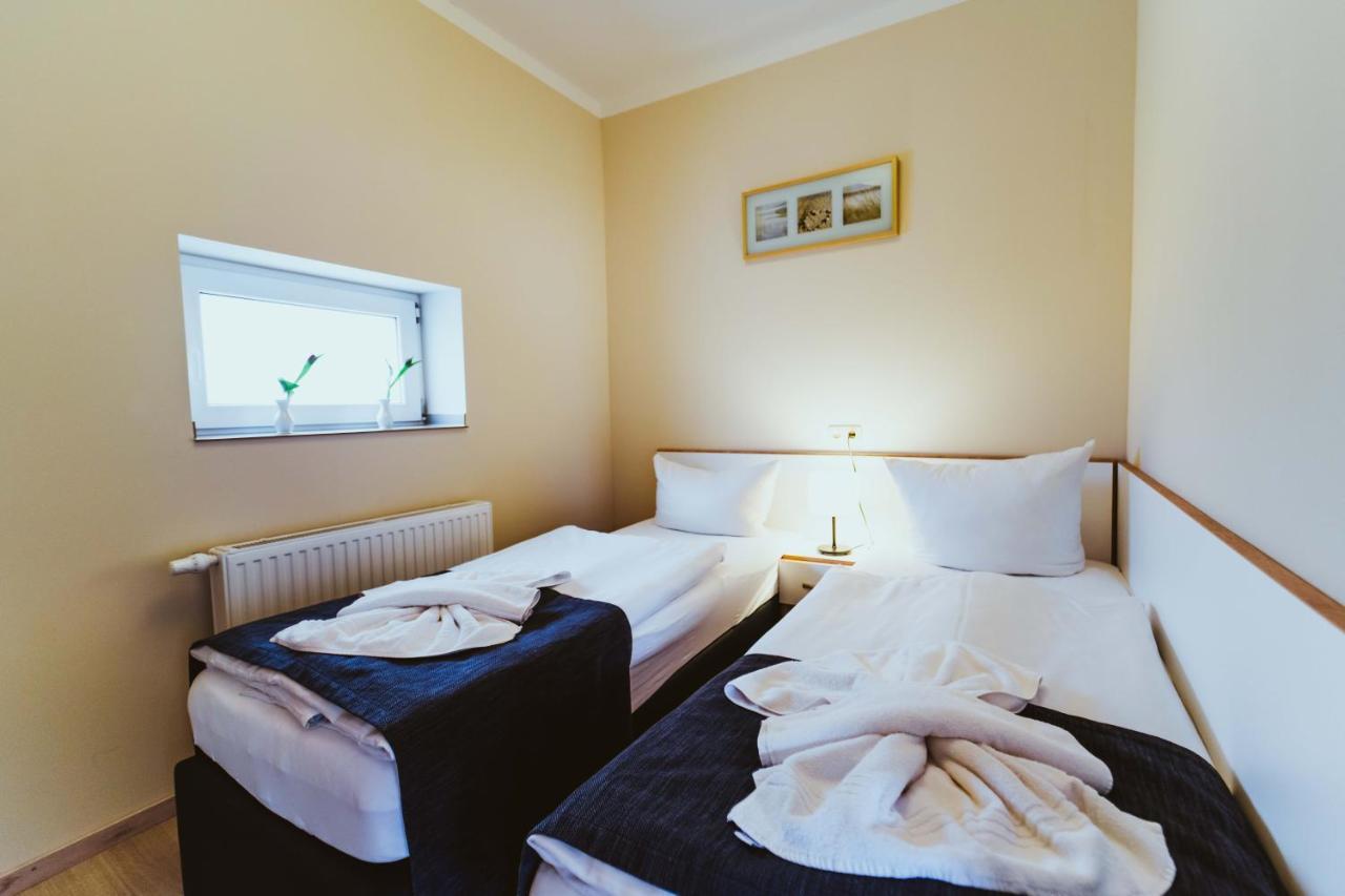Aparthotel Stralsund Studios Und Apartments Екстериор снимка